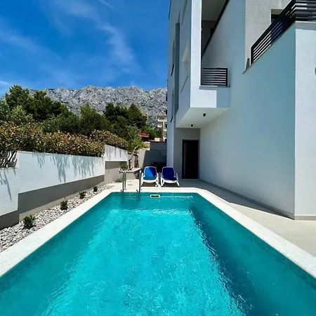 Petar - Private Heated Pool And Sea View Apartament *