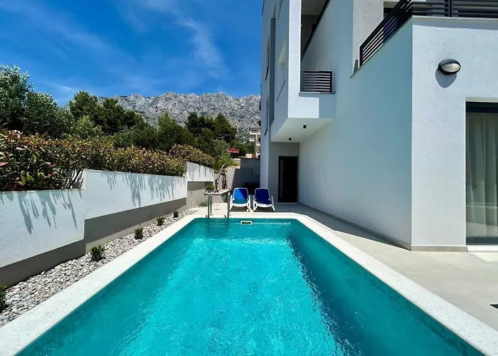 Petar - Private Heated Pool And Sea View Apartman *